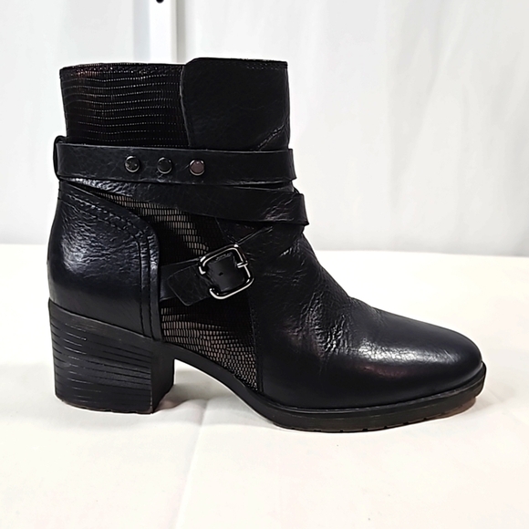Naturalizer Black Leather Upper Ankle Boots Size 9 - Picture 1 of 8
